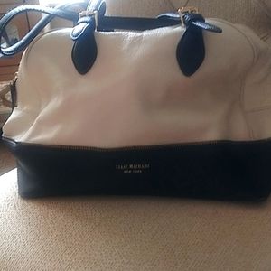 Isaac Mizrahi Bag Black and White With Zipper and Zipper on outside if bag large
